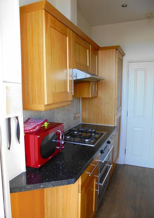 Seabreeze Apartment 伊斯特布恩 外观 照片